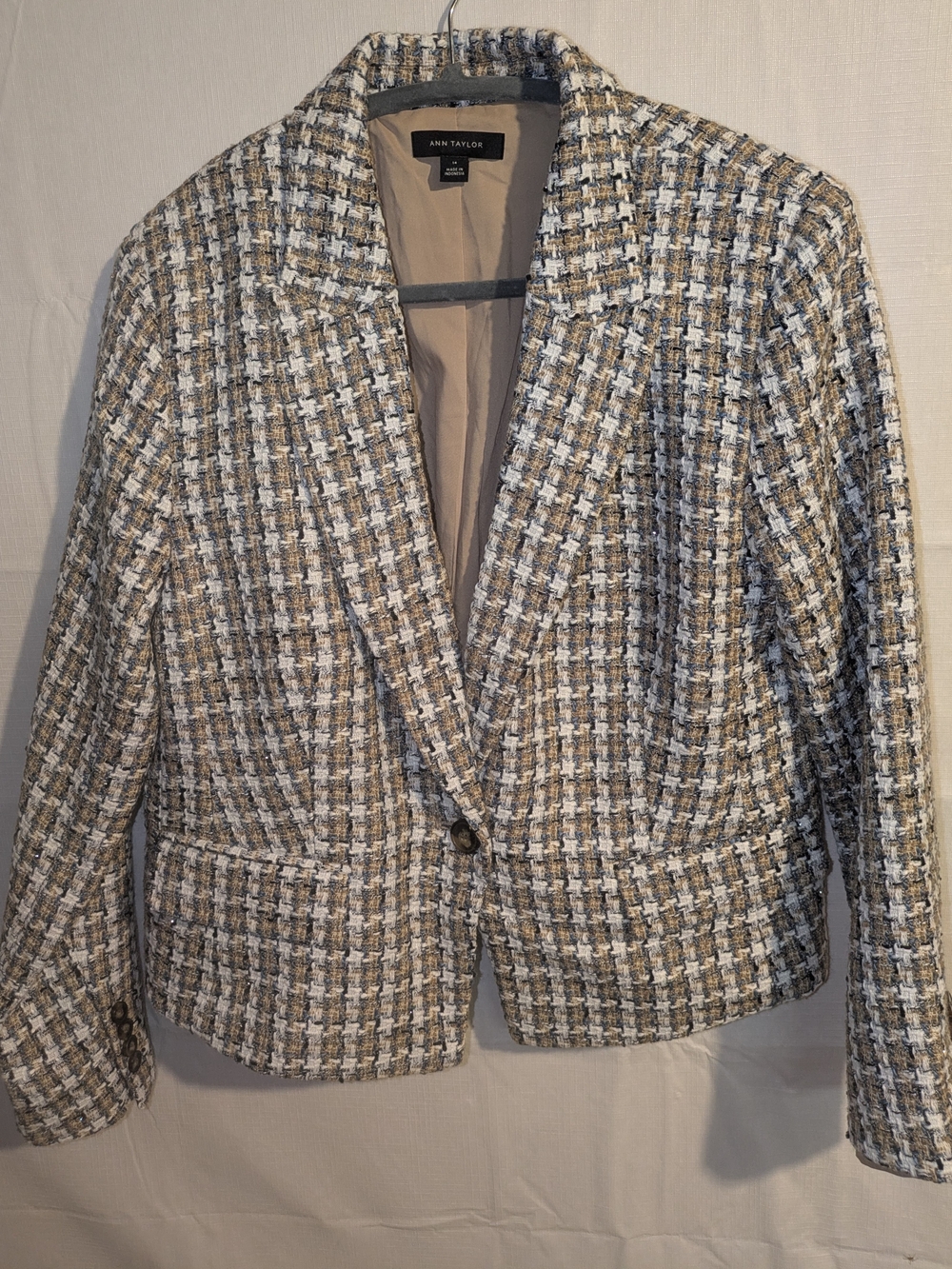 Ann Taylor Beige & Cream Tweed Single-Button Blazer